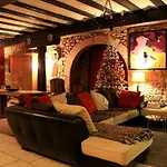 Laterale Residences *
