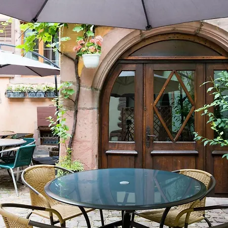 Laterale Residences Appartement *